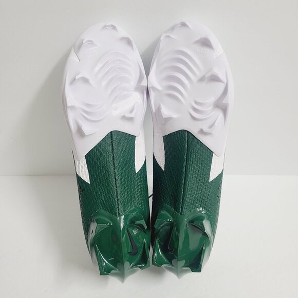 Athletic_Shoes